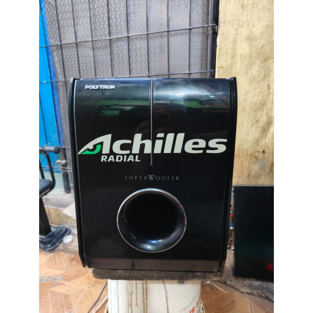 speaker subwoofer aktif polytron SWF 1691