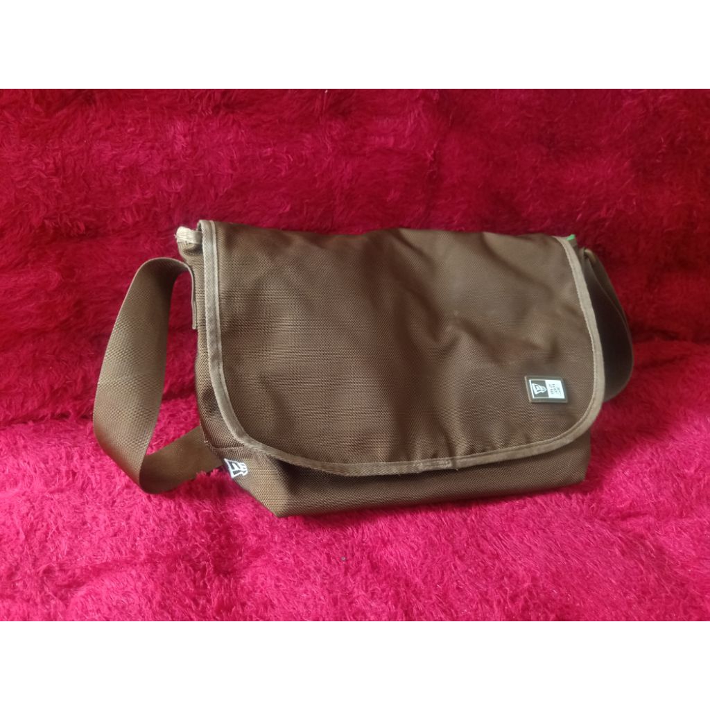 Tas Slempang/ Sling New Era Second
