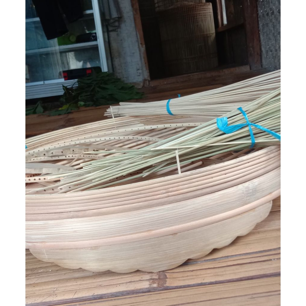 ambrukan sangkar burung murai