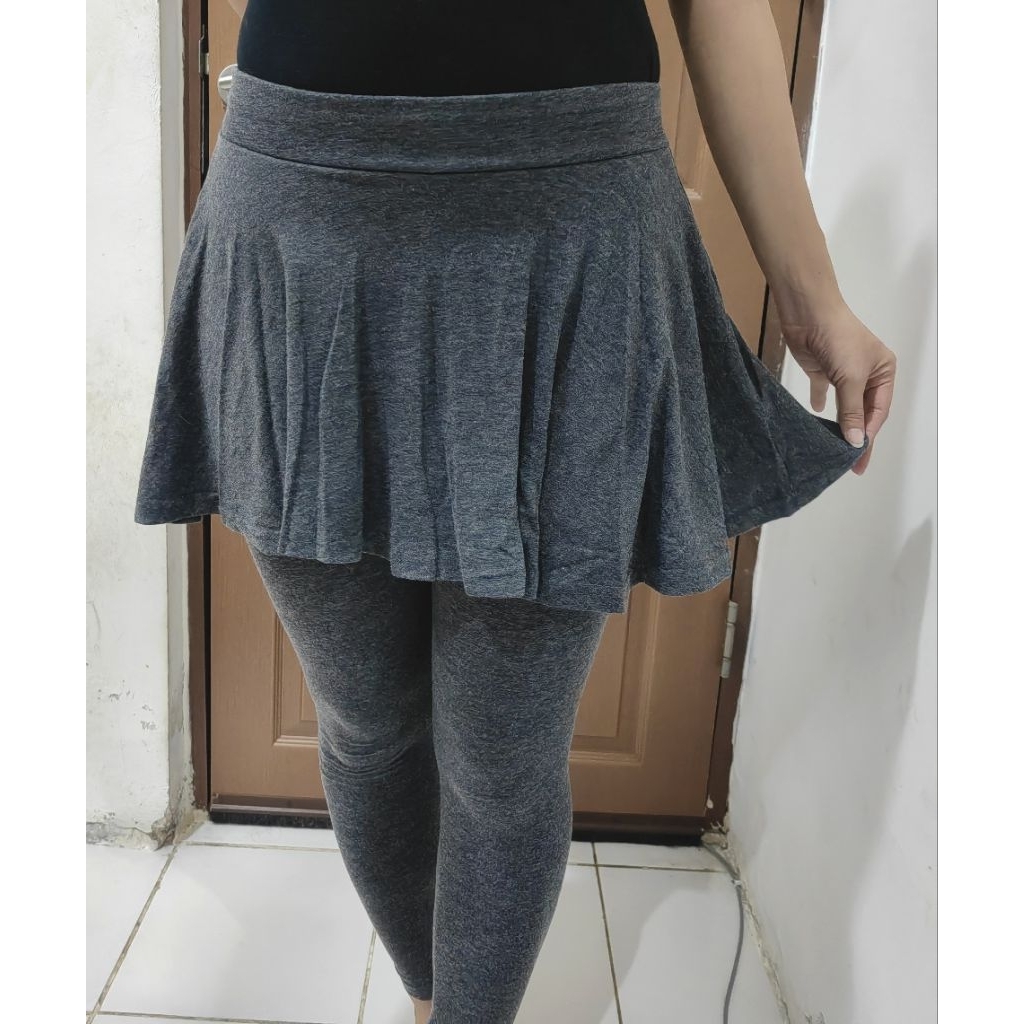 preloved. legging rok mekar