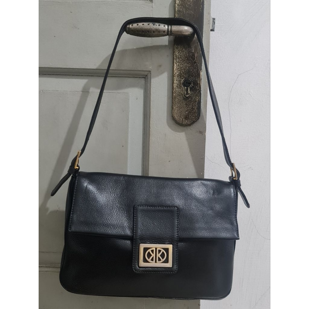 Preloved hobo bag