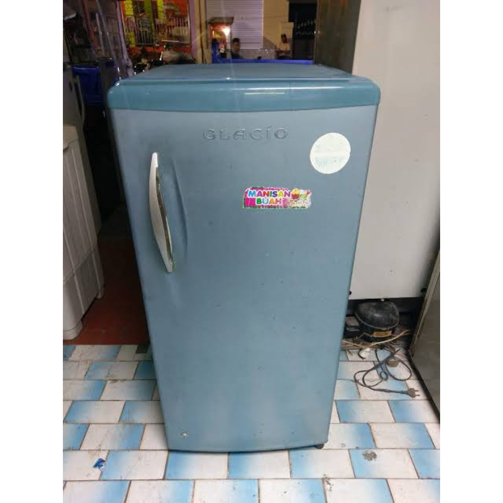 Rak kulkas Toshiba glacio 1 pintu berbahan akrilik