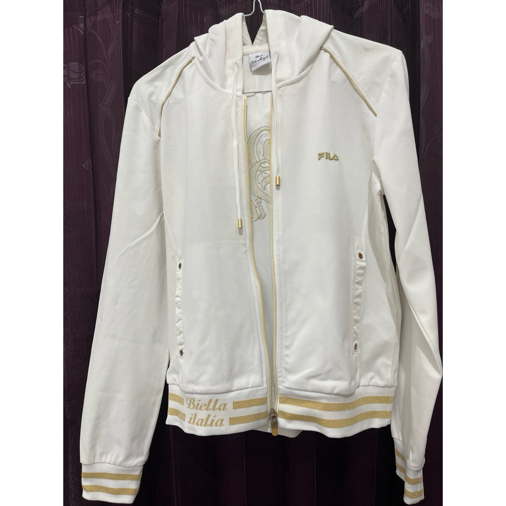 Jaket FILA ori white gold preloved
