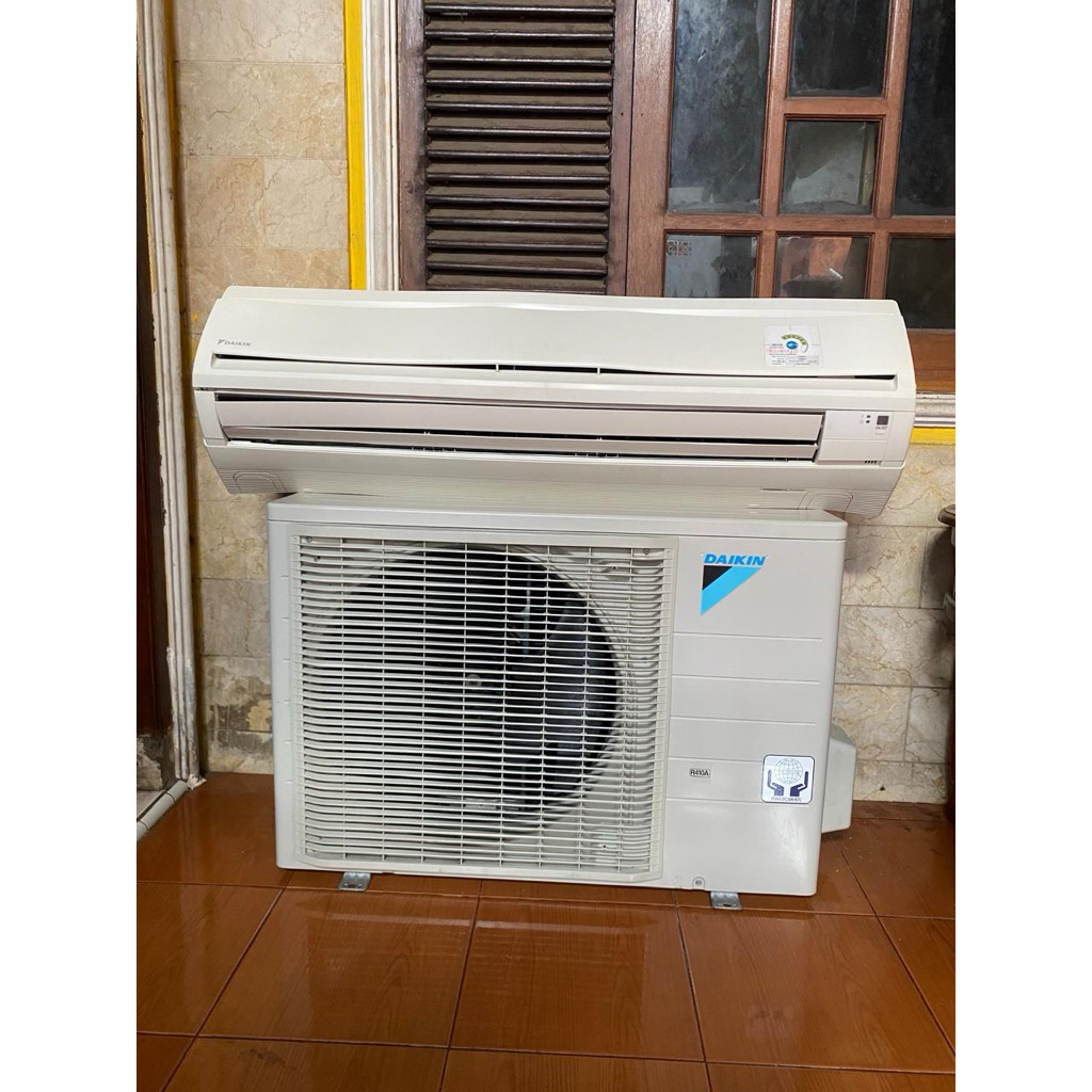 ac daikin 2 pk original thailand low wat r410/32