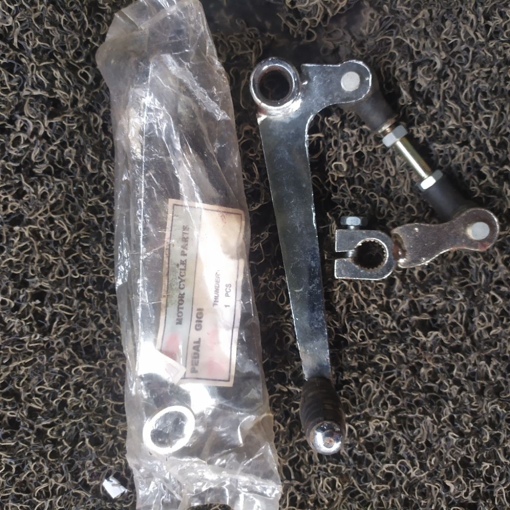 Persneling gigi Suzuki Thunder 125