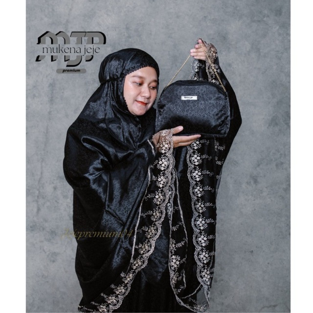 Saless Mukena Dewasa Jumbo Sutra Silky Premium Putih