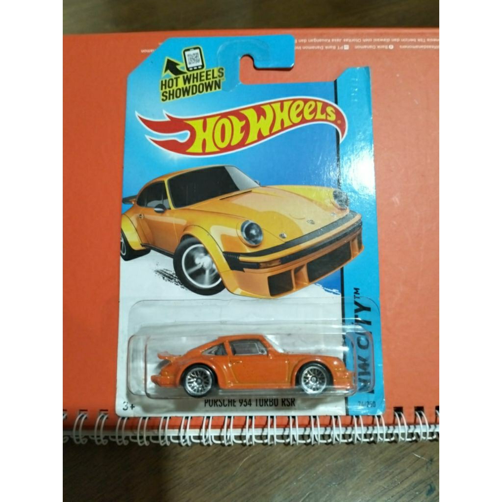 Hot Wheels Porsche 934 Turbo RSR.