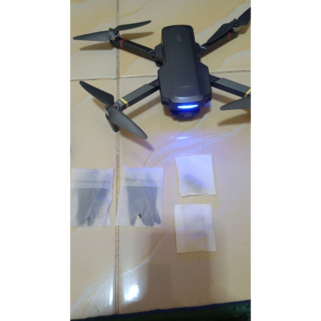 drone sjrc 3-baterai