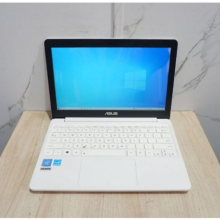 Laptop Asus E203NAH Intel Celeron N3350 Normal Siap Pakai - Laptop Murah - Laptop Malang - Laptop Ga