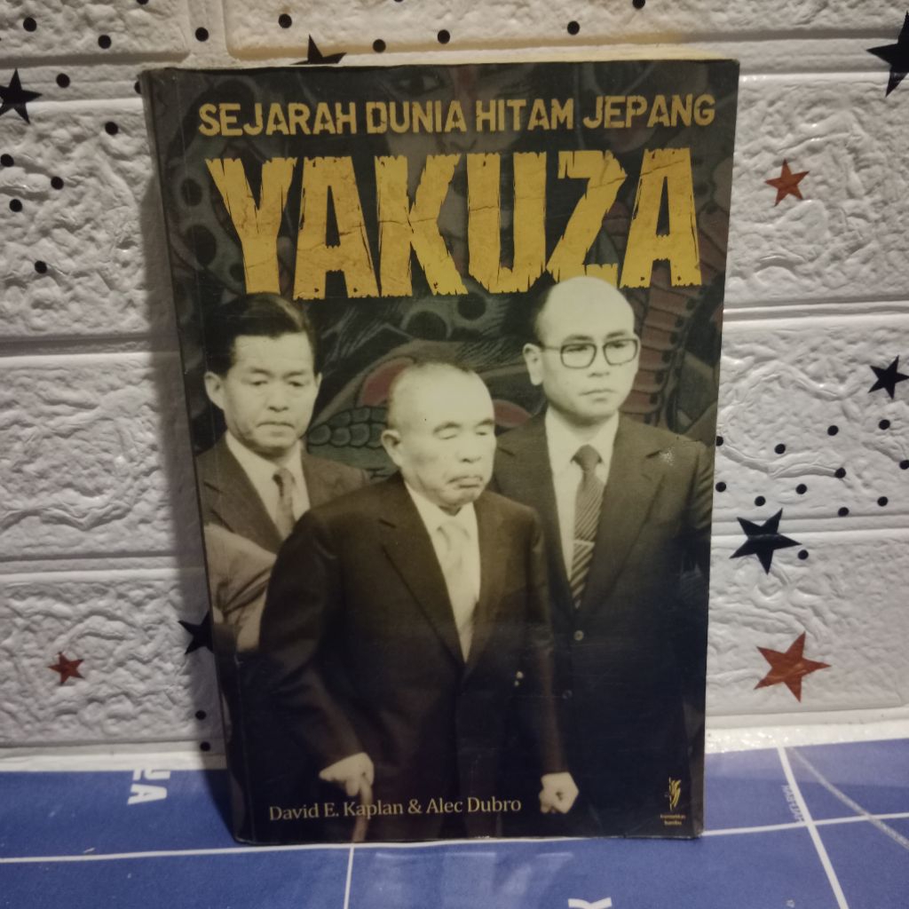 BUKU YAKUZA SEJARAH DUNIA HITAM JEPANG