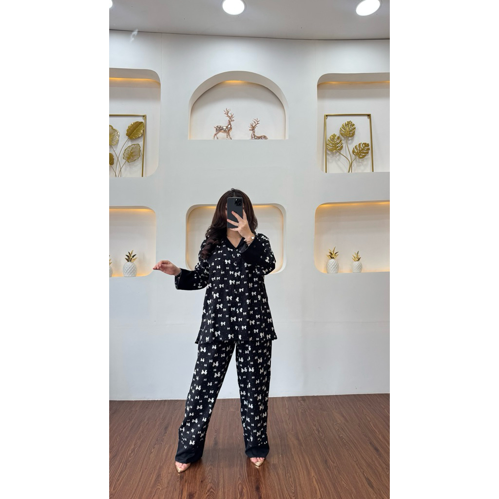 Laura set piyama by Miranda