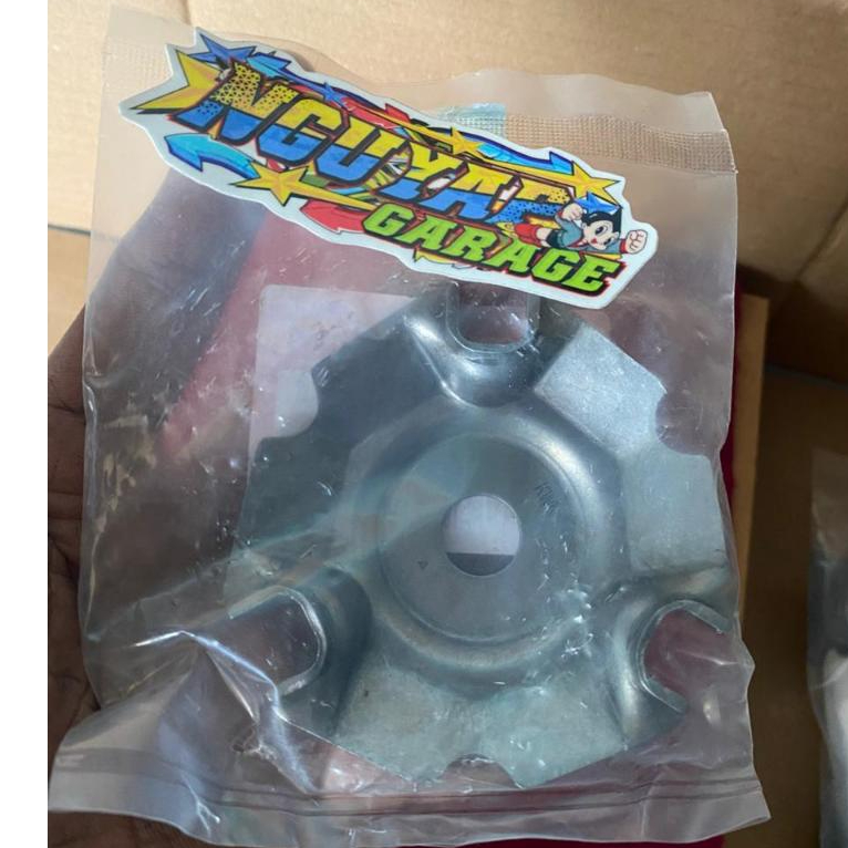 plat tutup rumah roller vario 125 vario 150 pcx150. original AHM 22131KWN900