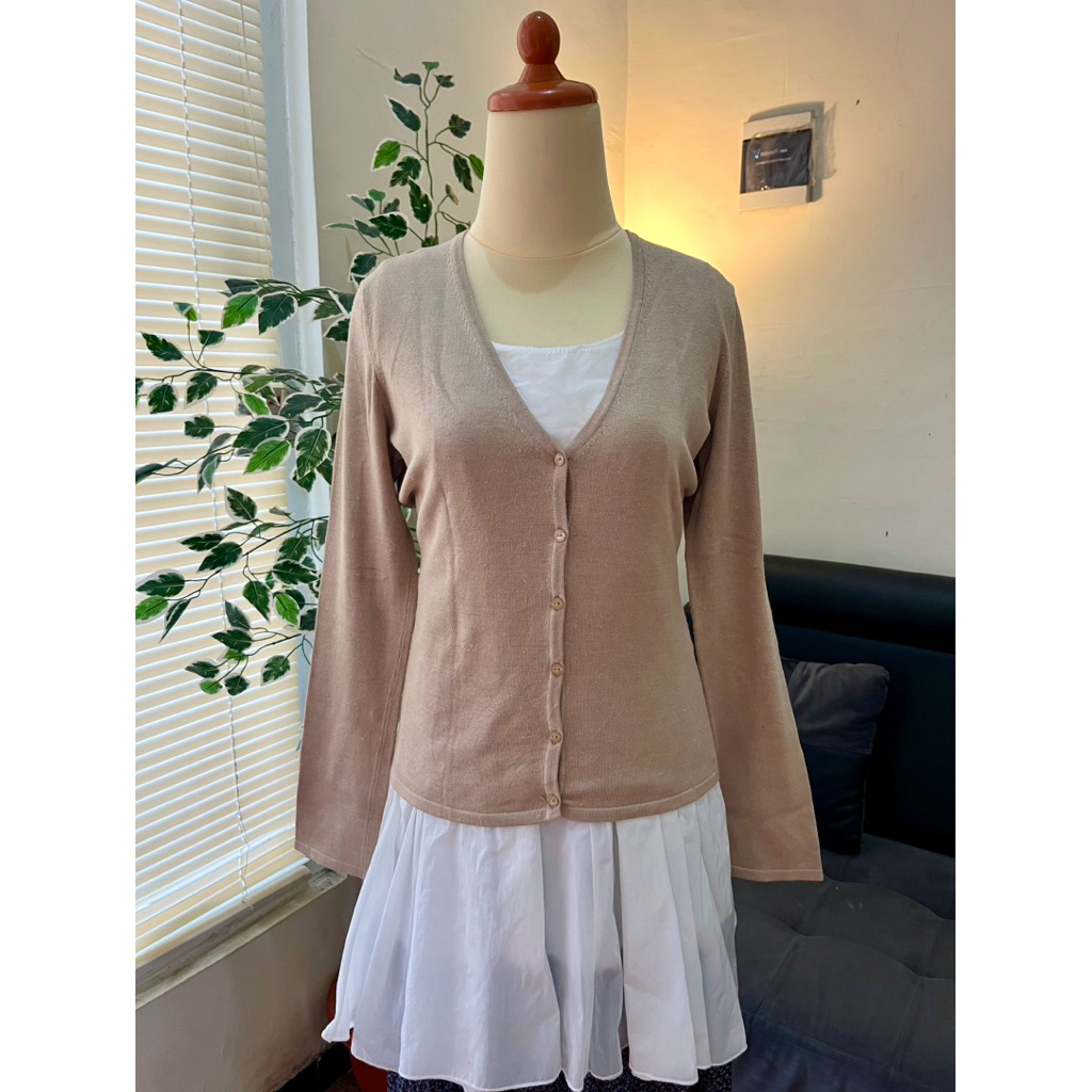 Cardigan Coklat Moca Premium Lembut Tebal Vneck Coksu Outer Lengan Panjang 22 Octobre (22k)