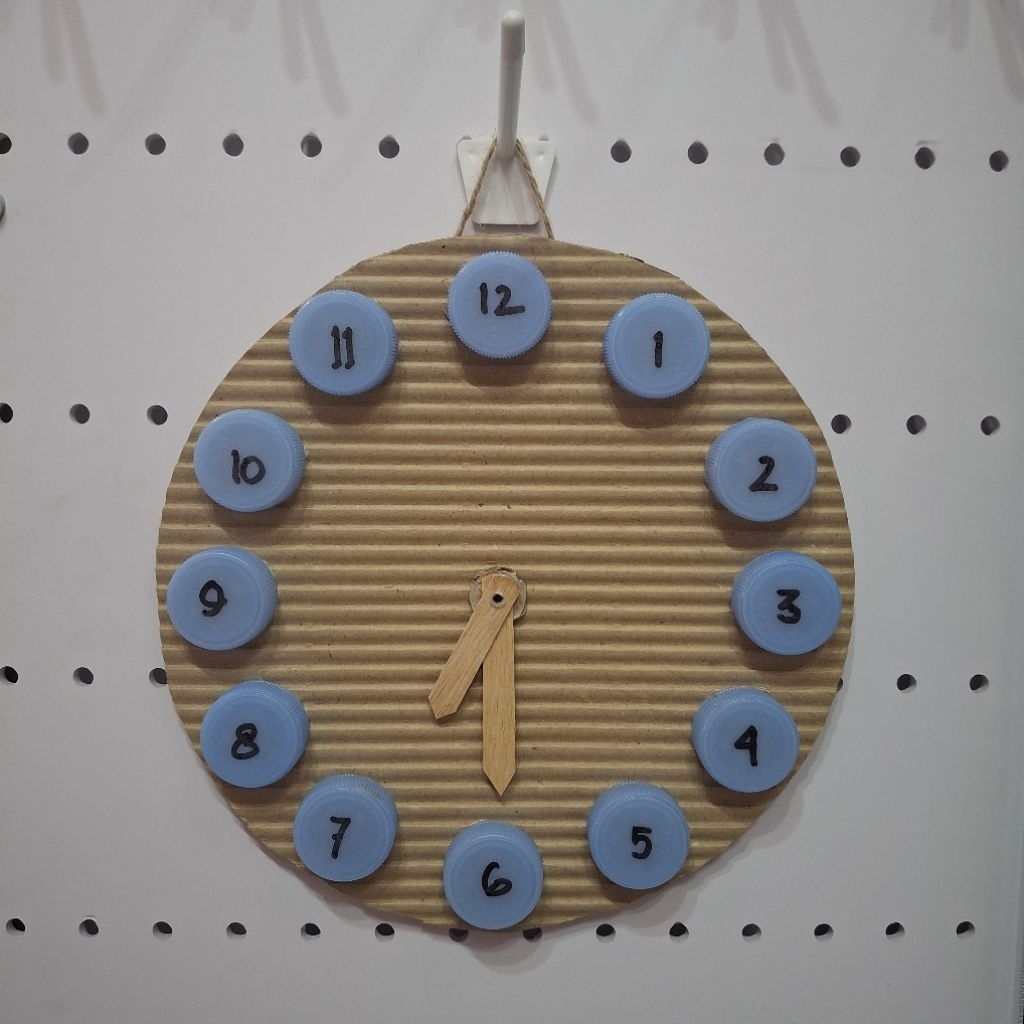 Prakarya Jam Dinding Kardus Bekas | Jam Edukasi Anak