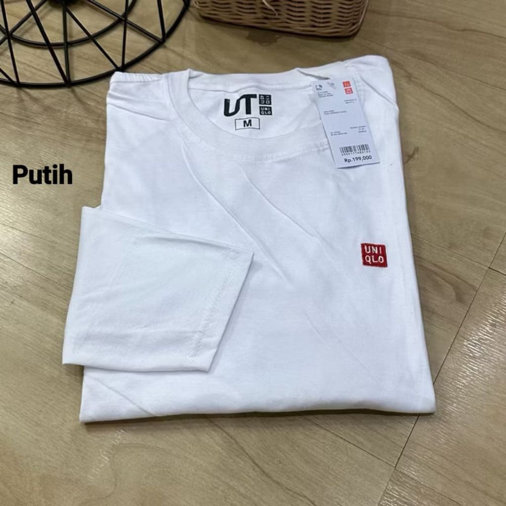 Kaos *UNIQLO* Bordir Unisex (Cowok/Cewek) Lengan Panjang Bordir