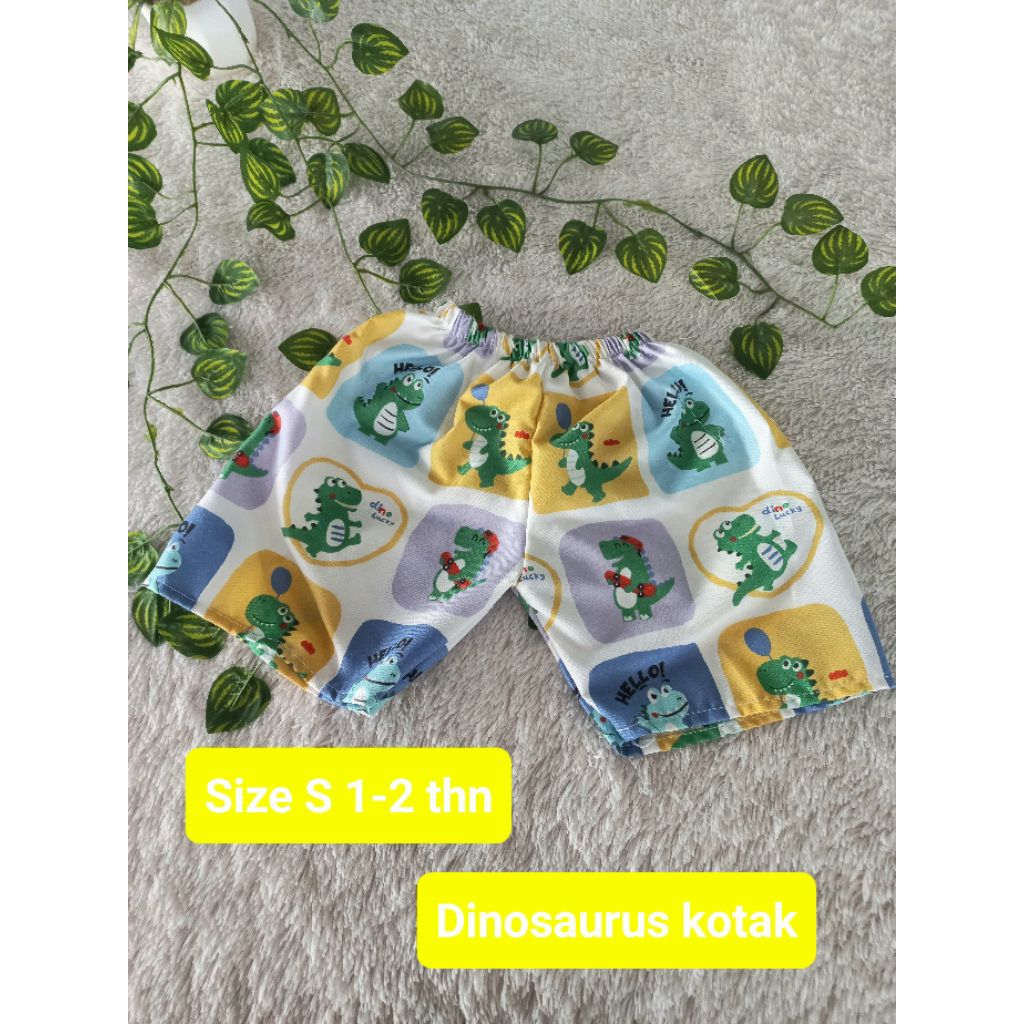 #A. Celana kolor anak pendek.pilih motif Size S usia 1-2th. celana harian anak. motif karakter. Gros