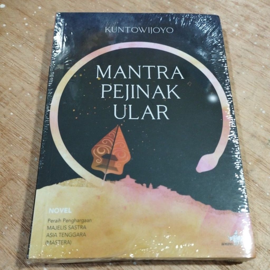Buku Original Original Mantra Penjinak Ular
