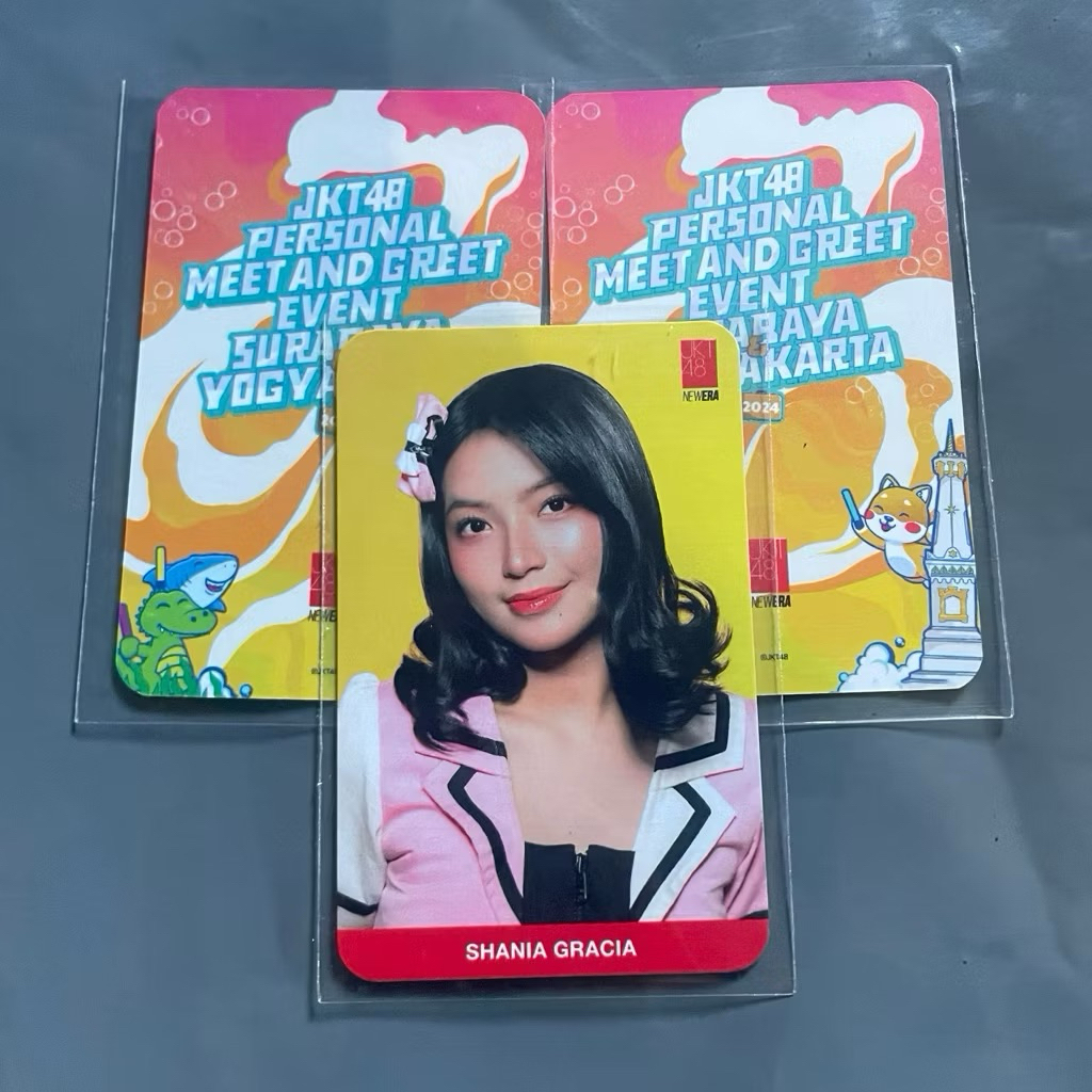 Photocard Gracia Theater Sementara