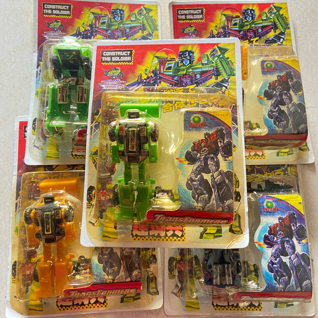 ROBOT TRANSFORMER MAINAN ANAK TRUK KONTRUKSI