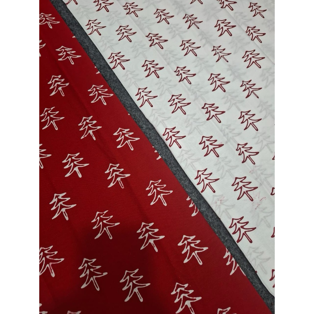 batik Natal.kain batik Natal.batik pinus. batik keluarga .seragam batik Natal. gift natal. kado Nata