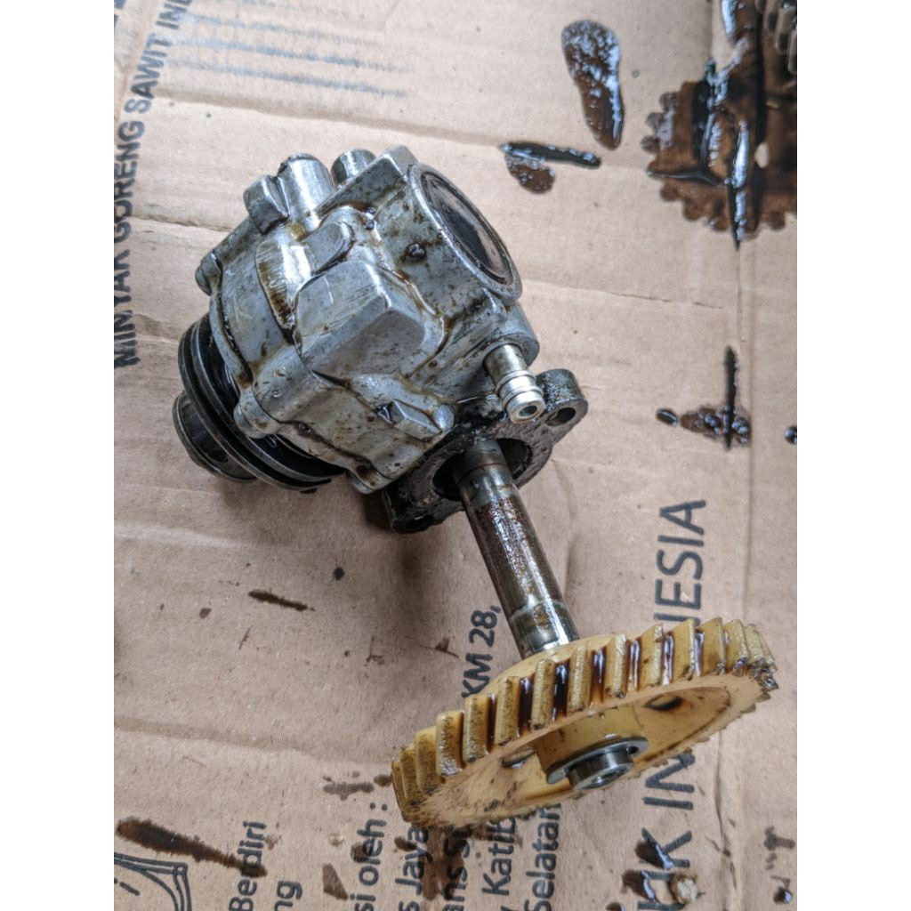 Pompa oli samping yamaha L2 super, L2g original