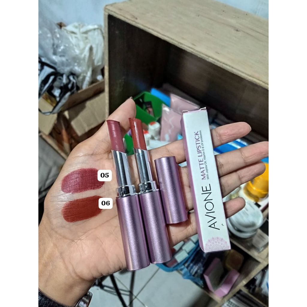 lipstik avione original berdus