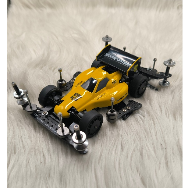 Astute Super 2 Carbon - Ready To Race - Full Custom Airbrush