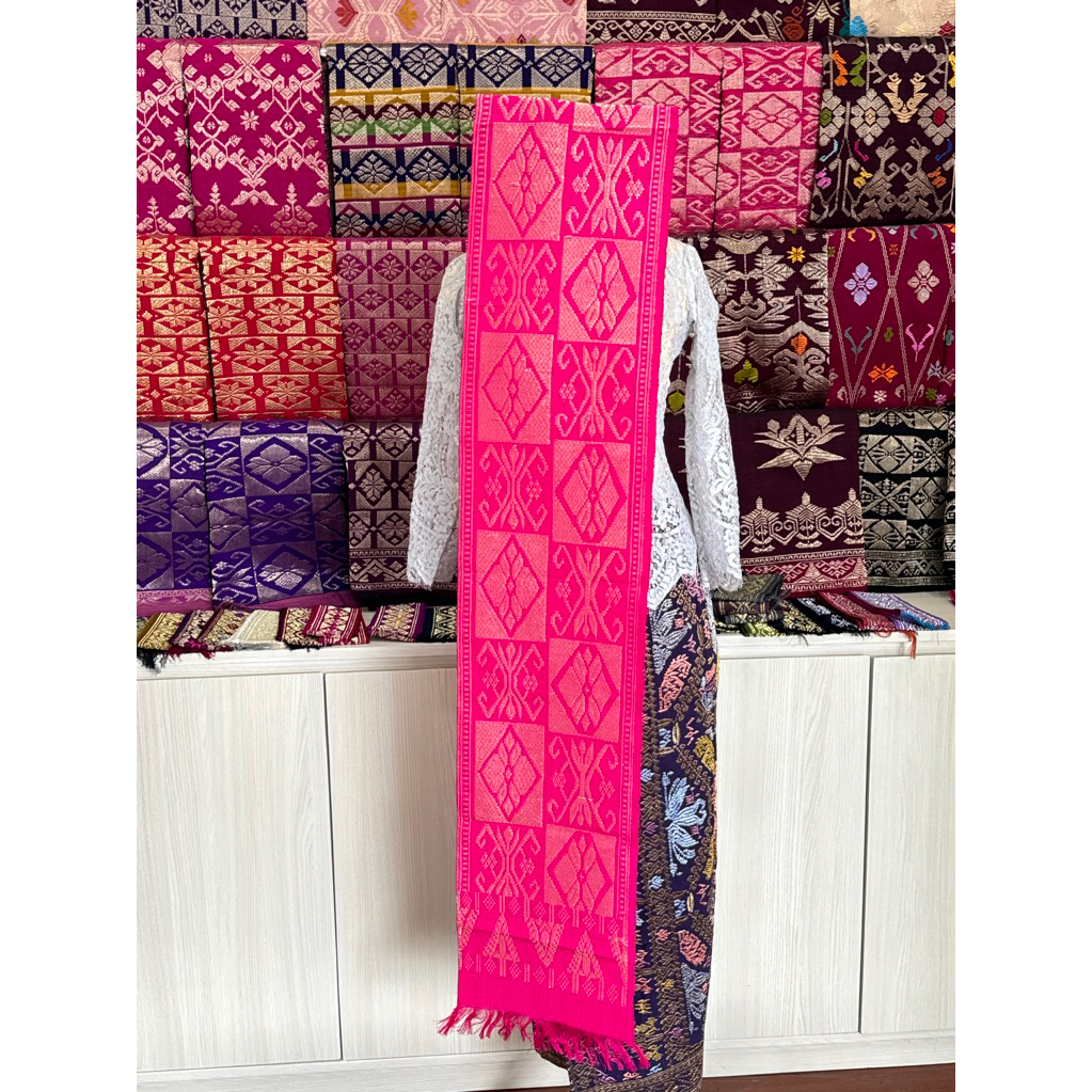 Selendang Songket Sidemen Banyumas Cendana