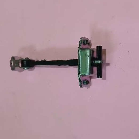 ENGSEL PENAHAN PINTU BELAKANG CALYA,SIGRA Original