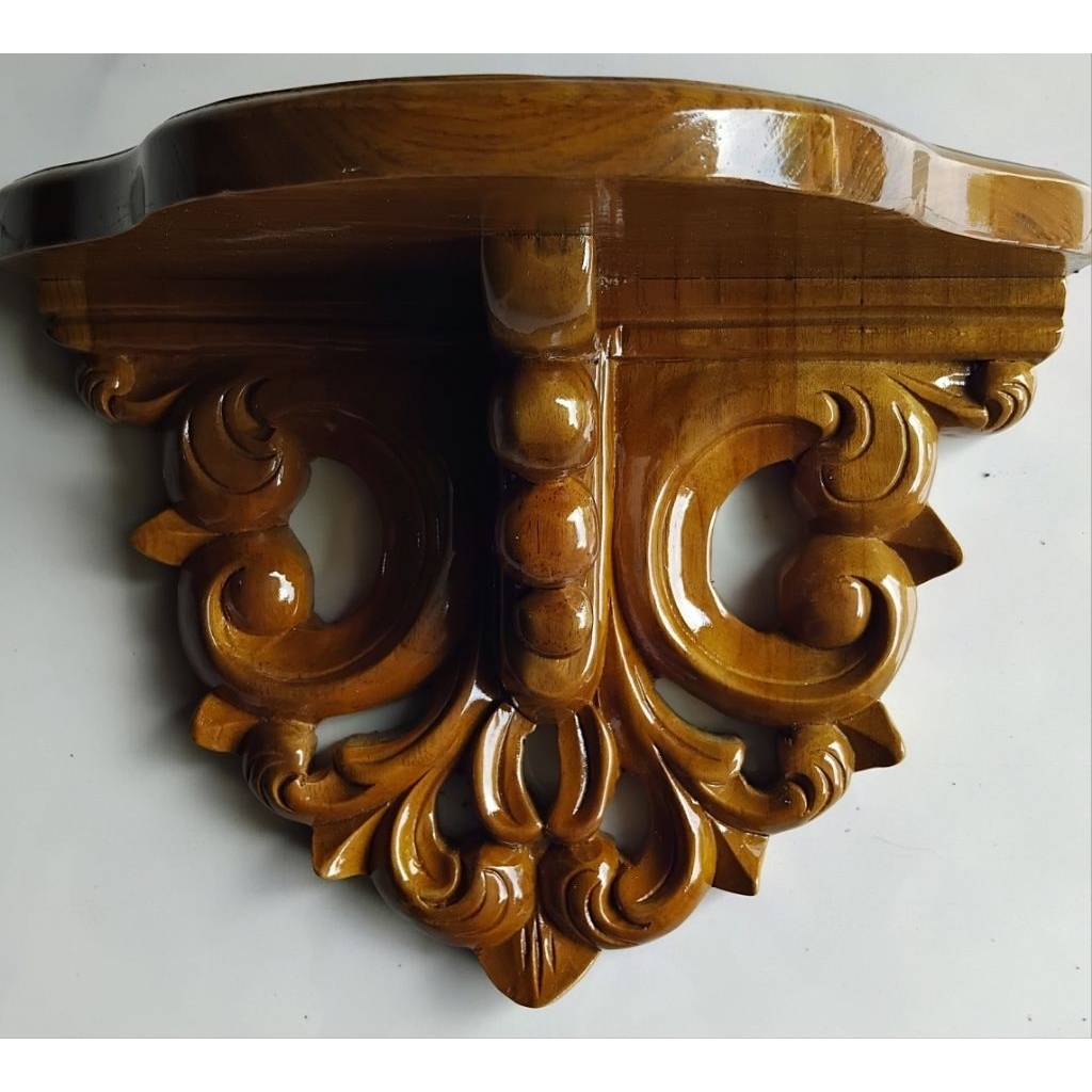 hiasan dinding | hiasan tembok | ukiran tembok | ukiran dinding | stand tembok | rak dinding ukir | 