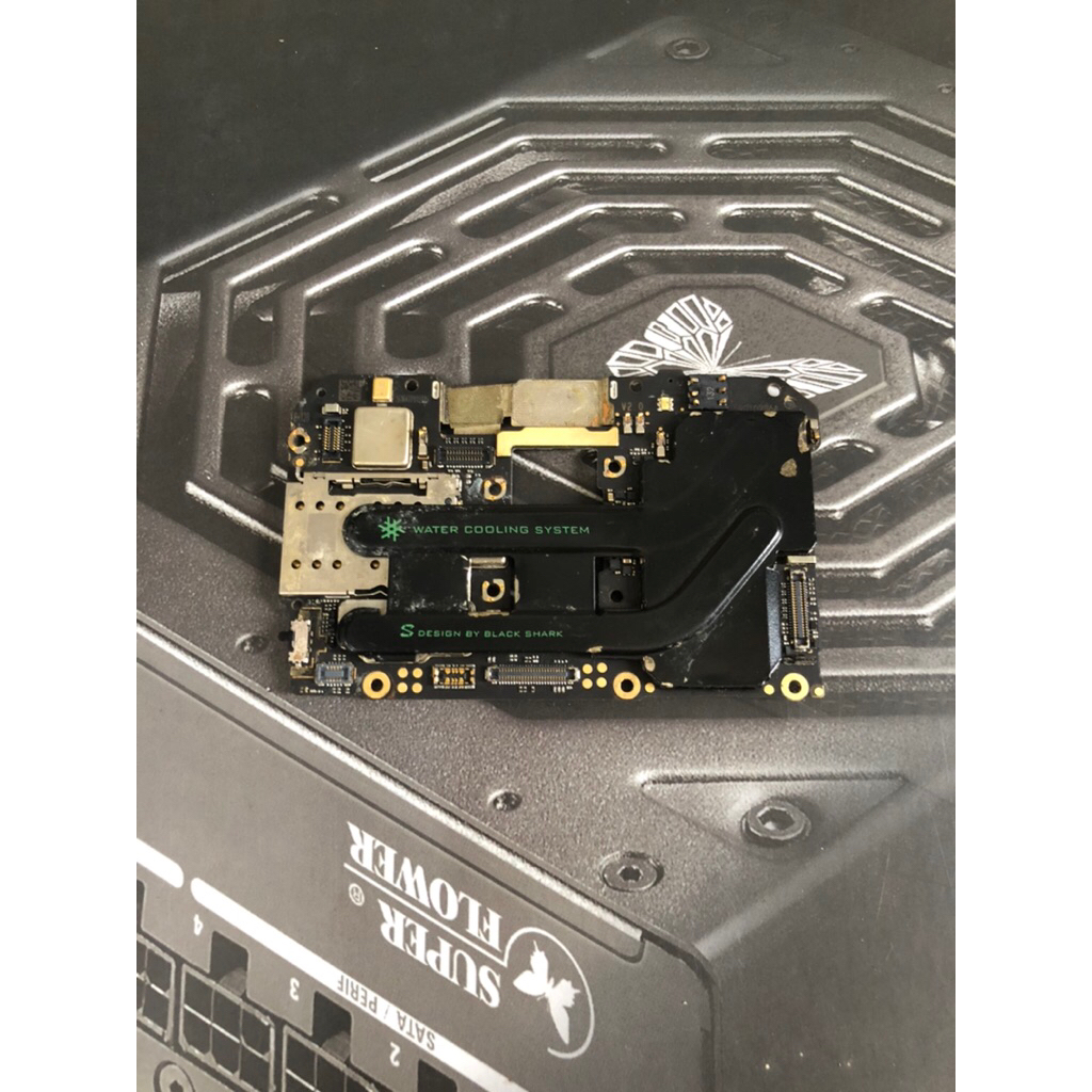 Mesin Xiaomi Blackshark 2 Helo 8/128 Second-Bekas