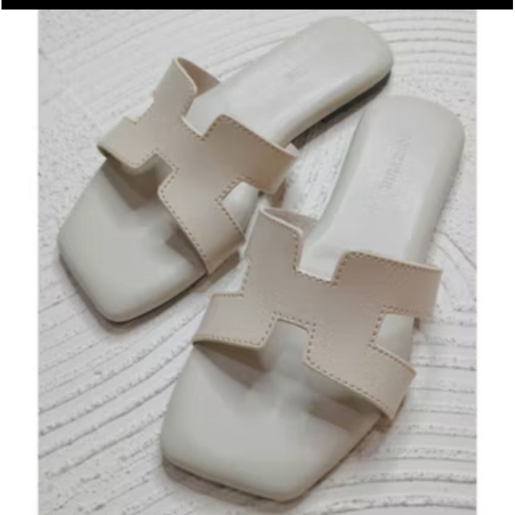 Sandal Slop Teplek Wanita Kekinian/Sandal Flat Teplek Wanita Kekinian