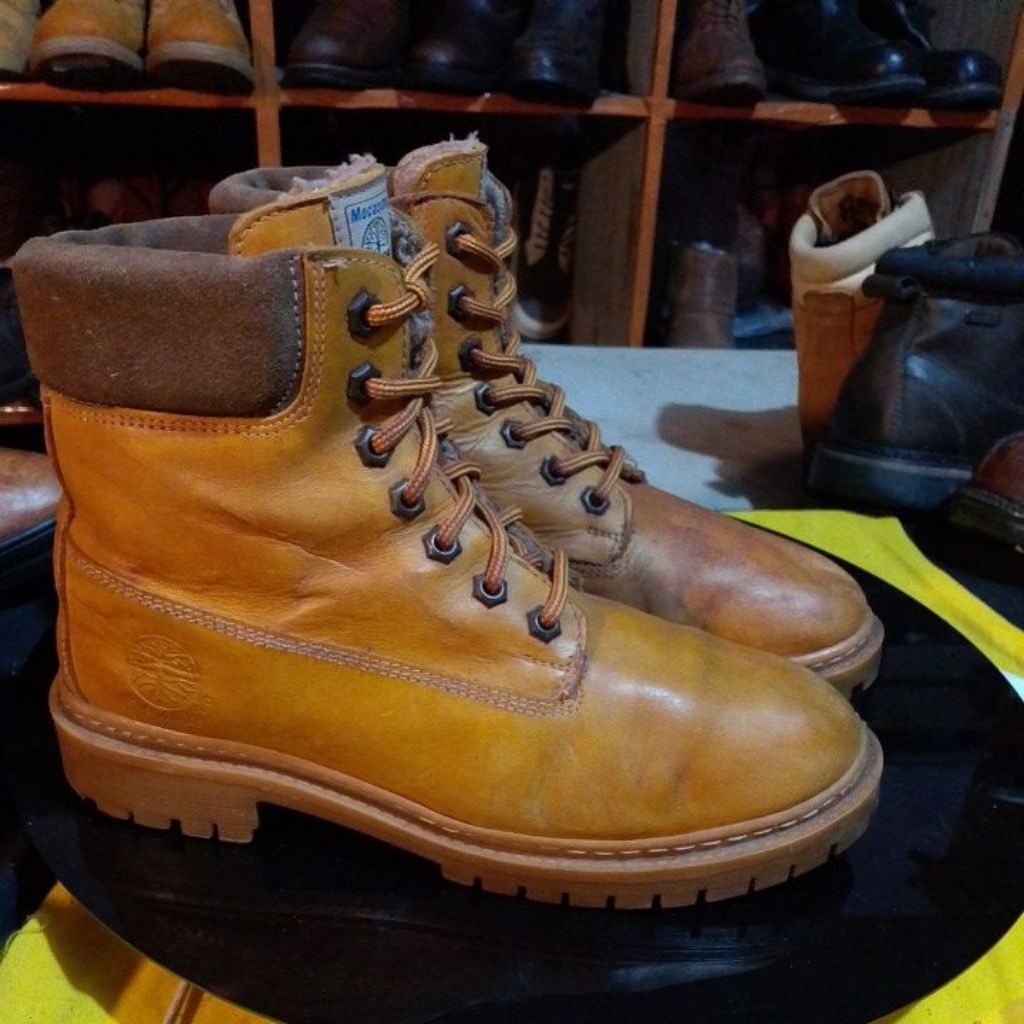 sepatu second mocasino Italy boot