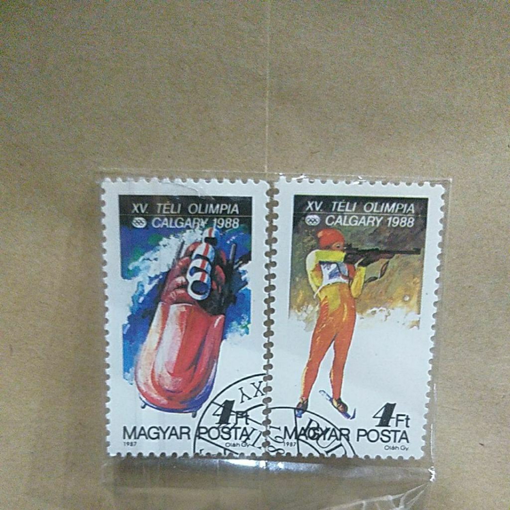 Prangko Hungaria XV Olimpiade Musim Dingin Calgary 1988 (Set 2 Keping) MNH - Bobsled & Biathlon - Ni