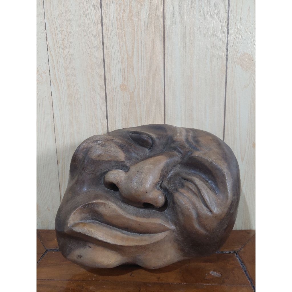 Topeng Kayu Antik Tahun 1954