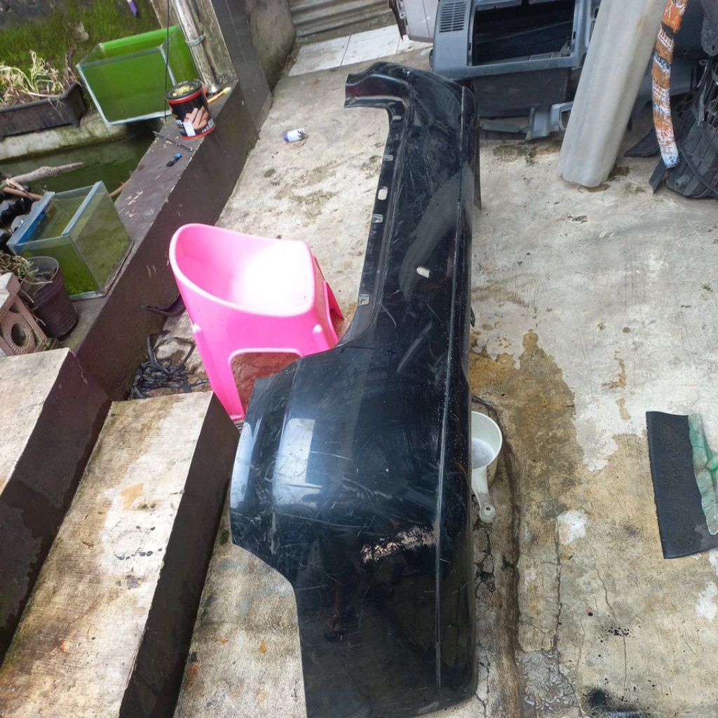 BEMPER BELAKANG TOYOTA INNOVA 2004 SD 2008 ORIGINAL