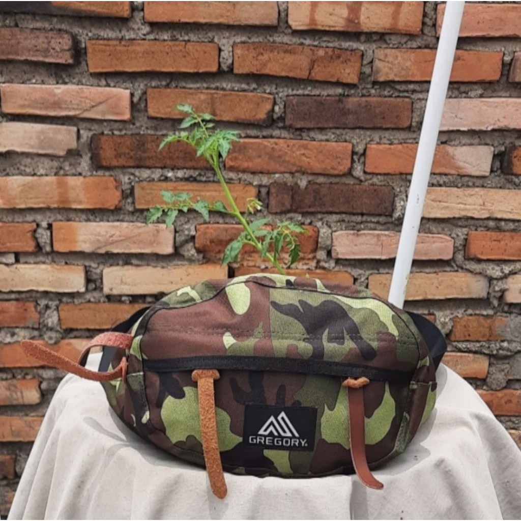 gregory camo waist bag