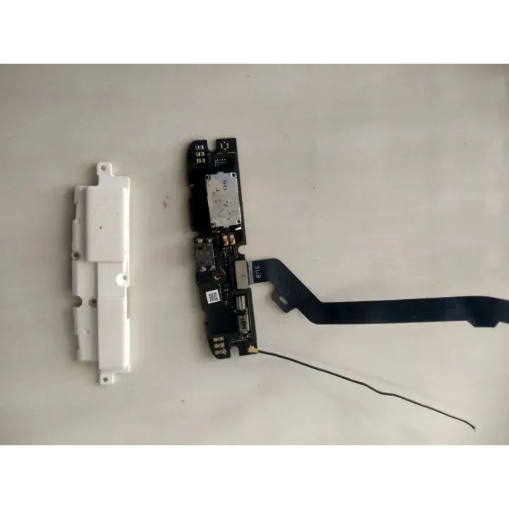 bot Bawah Hp Lenovo K4 note a7010a48 normal