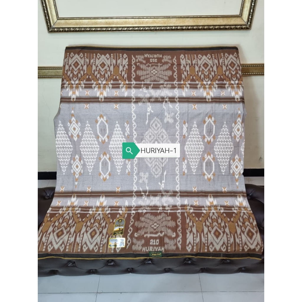 BISA COD - SARUNG HURIYAH MOTIF KAWUNG BAHAN RAYON SEMI GOYOR MEWAH ELEGANT