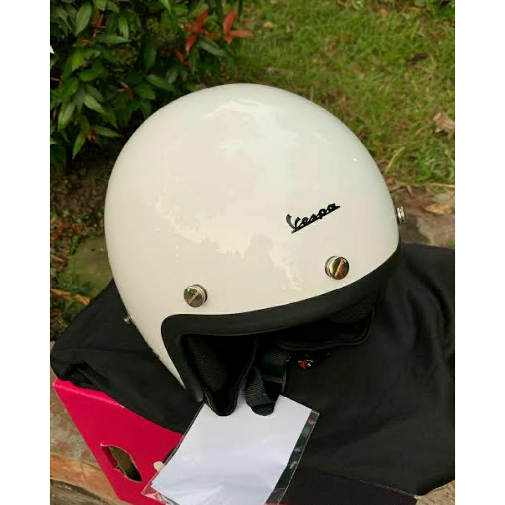 Helm Vespa Xential White Original Second Condition
