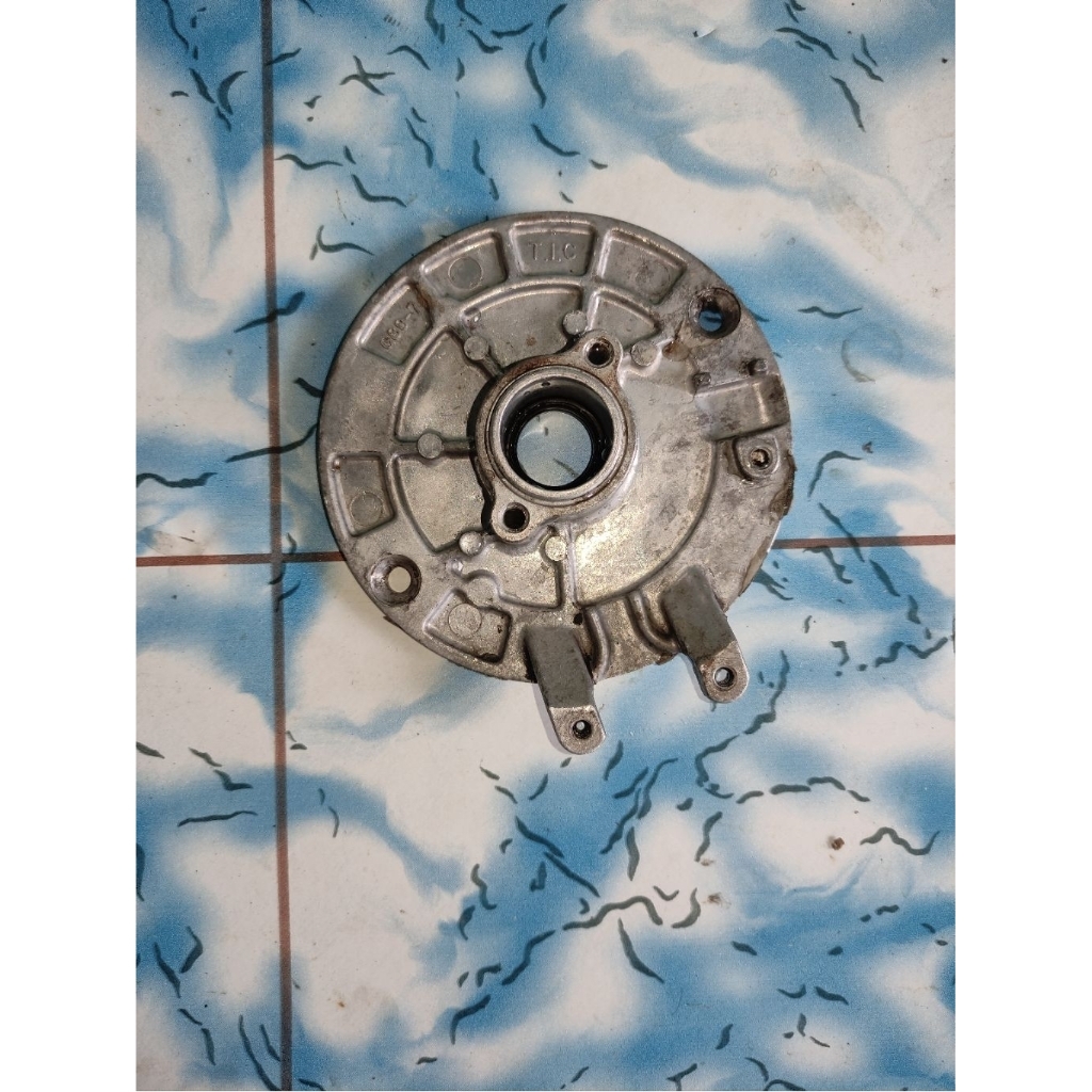 dudukan/plendes spul grand engkel ori