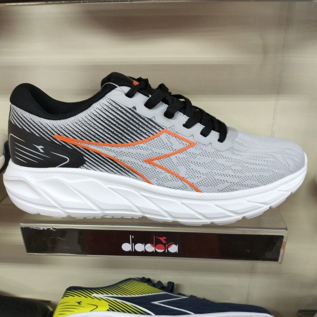 DIADORA PACRO RUNNING SPORTS MEN