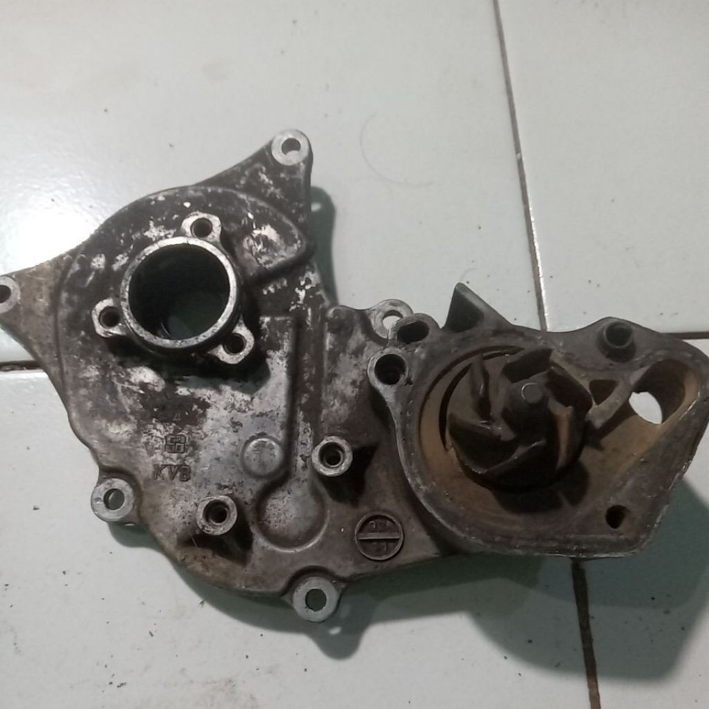 waterpump bahan copotan ori vario karbu