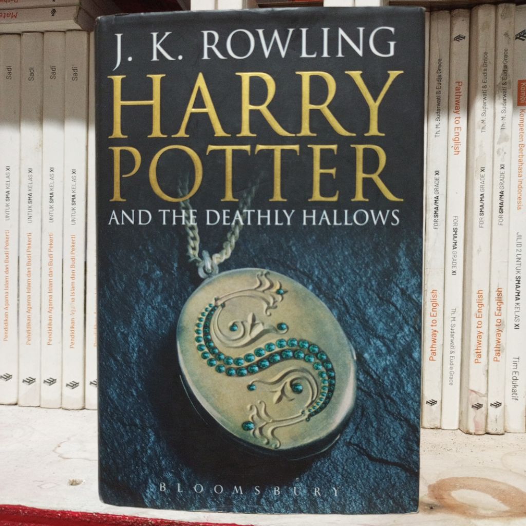 Harry Potter. J.K Rowling