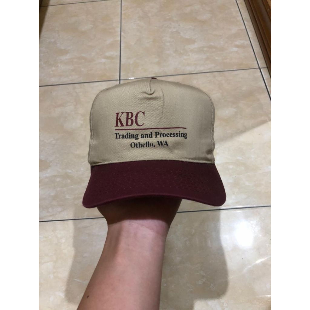 Topi Two Tone KBC
