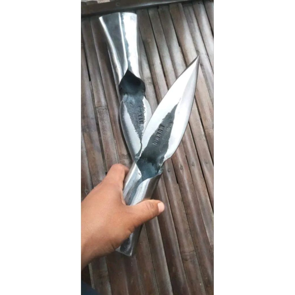 Alat Kupas Kelapa/ Sulak Kelapa/ Klewang Kelapa/ Salumbat