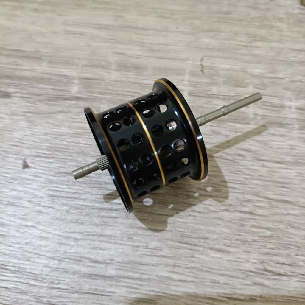 SPOOL SHALLOW / DANGKAL KASTKING CRIXUS RL2 CALAMUS X2 MEGAJAWS 7