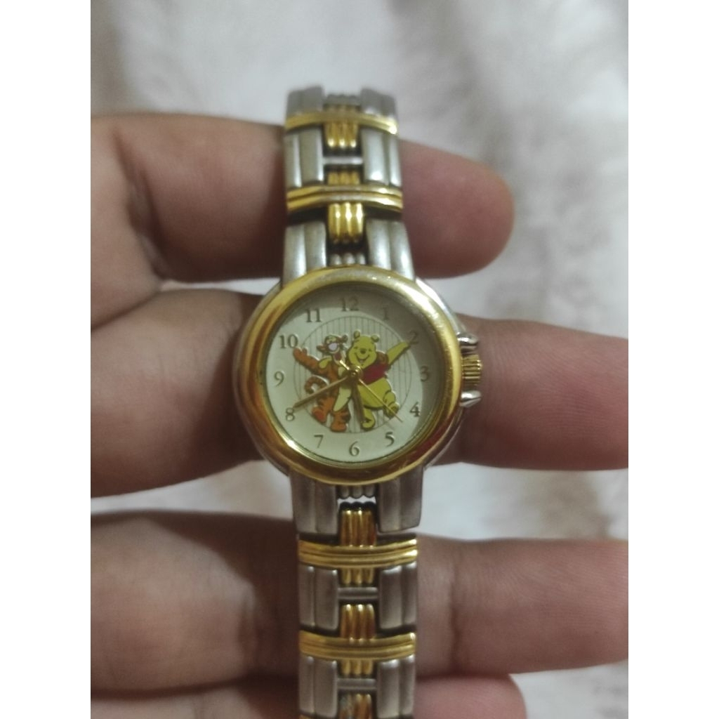 Jam tangan second vintage winnie the pooh