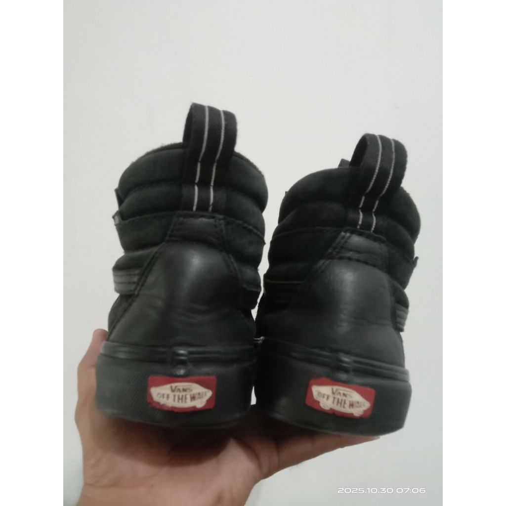 Vans MTE kulit 39