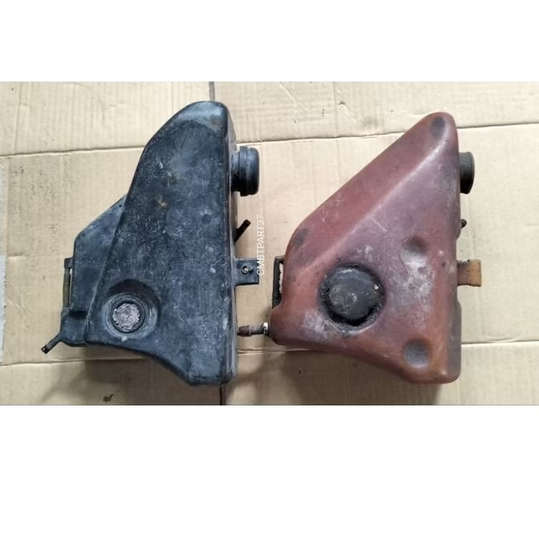 wadah oli samping Kawasaki Binter kh100 GTO botol oli samping binter KH 100 gto original